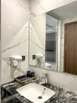 luxury phoenix hotel