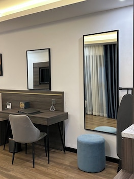 luxury phoenix hotel