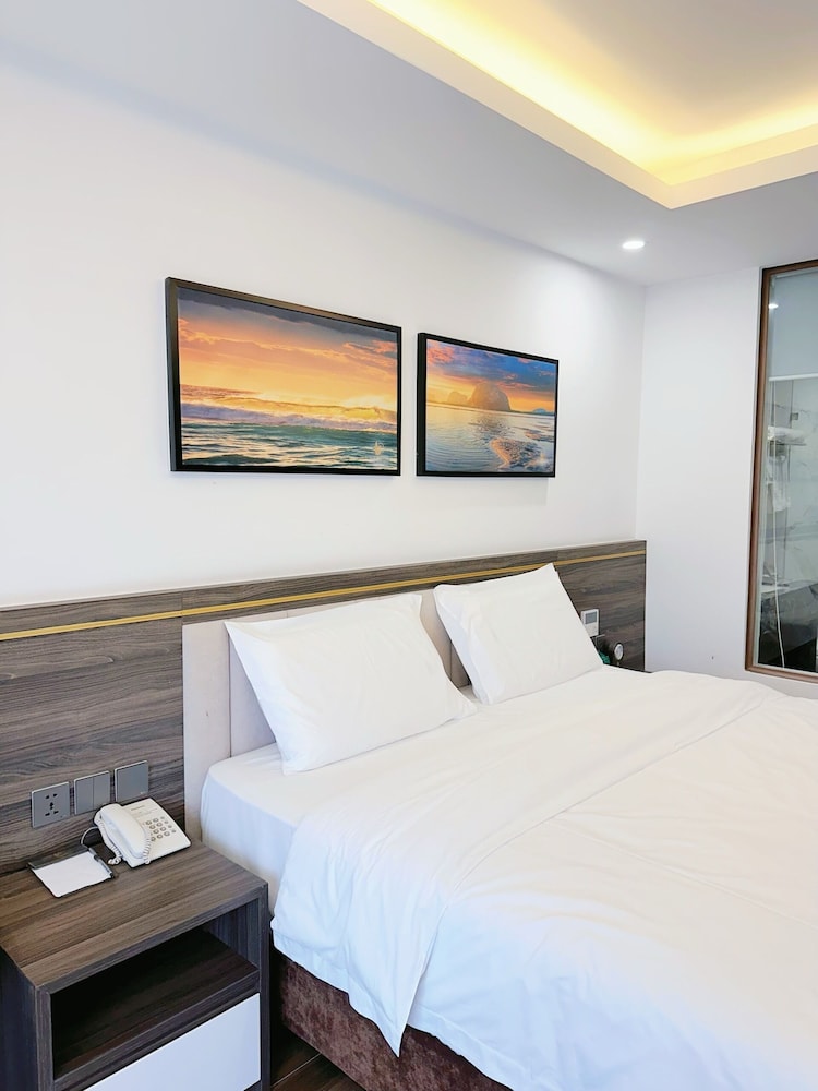 luxury phoenix hotel