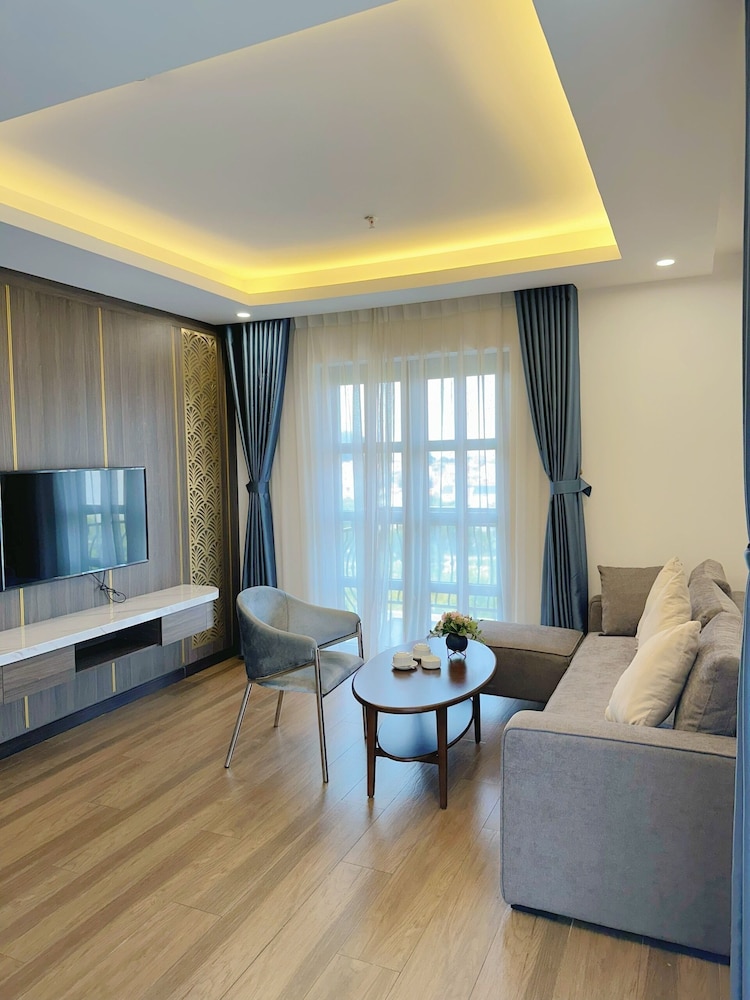 luxury phoenix hotel