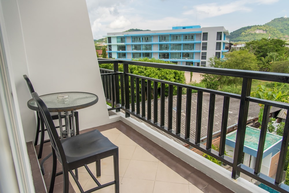 phuket jula place