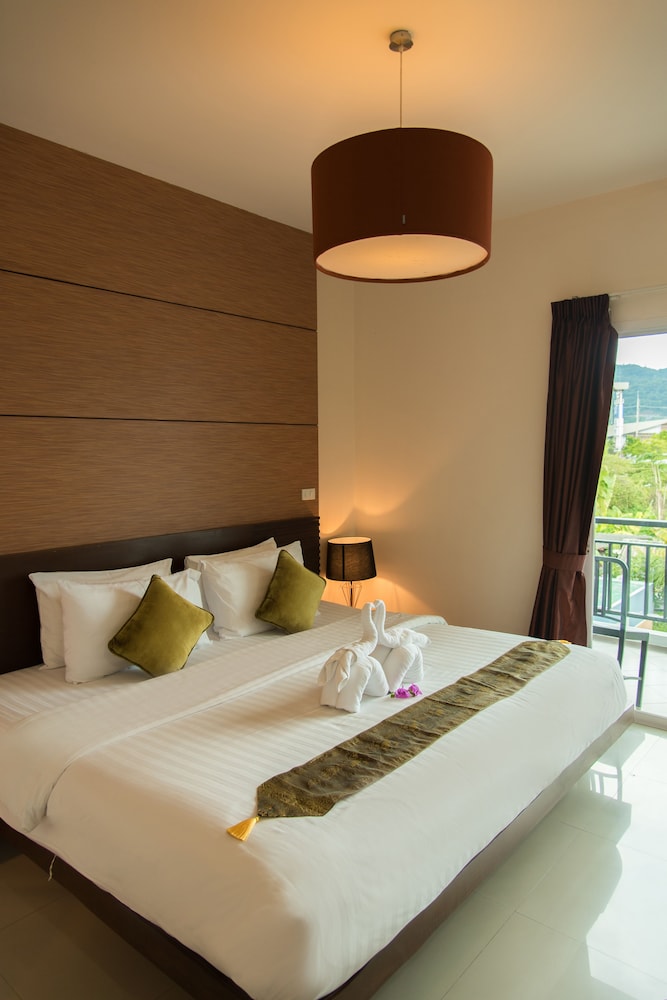 phuket jula place