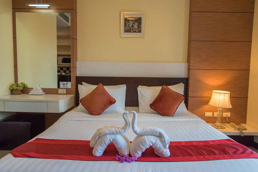 phuket jula place