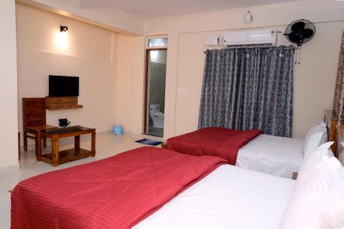 hill palace residency