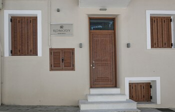 komody
