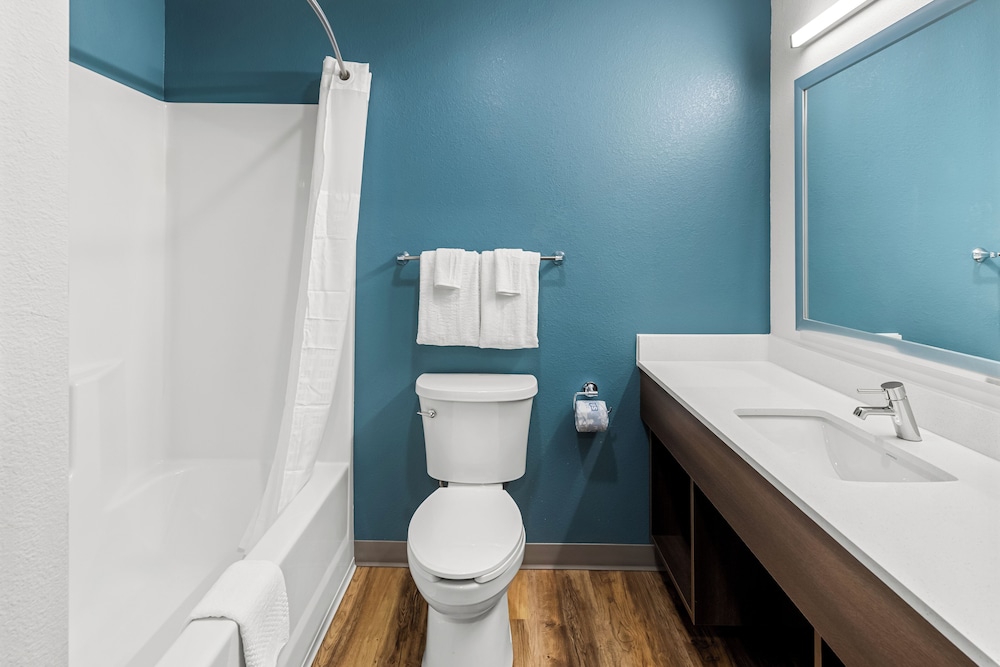 woodspring suites kansas city airport