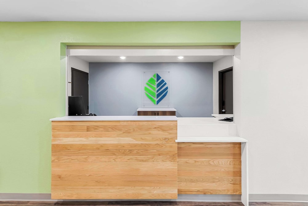 woodspring suites kansas city airport