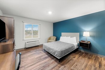 woodspring suites kansas city airport