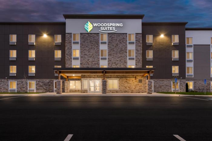 woodspring suites kansas city airport