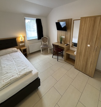 gap hotel event and more