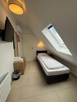 gap hotel event and more