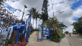 jvr island in the sky resort