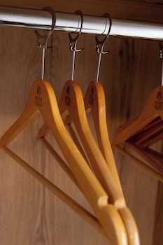 ennea muses rooms and suites