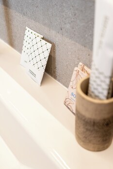 ennea muses rooms and suites