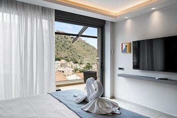 ennea muses rooms and suites