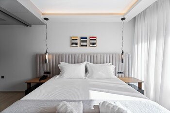 ennea muses rooms and suites