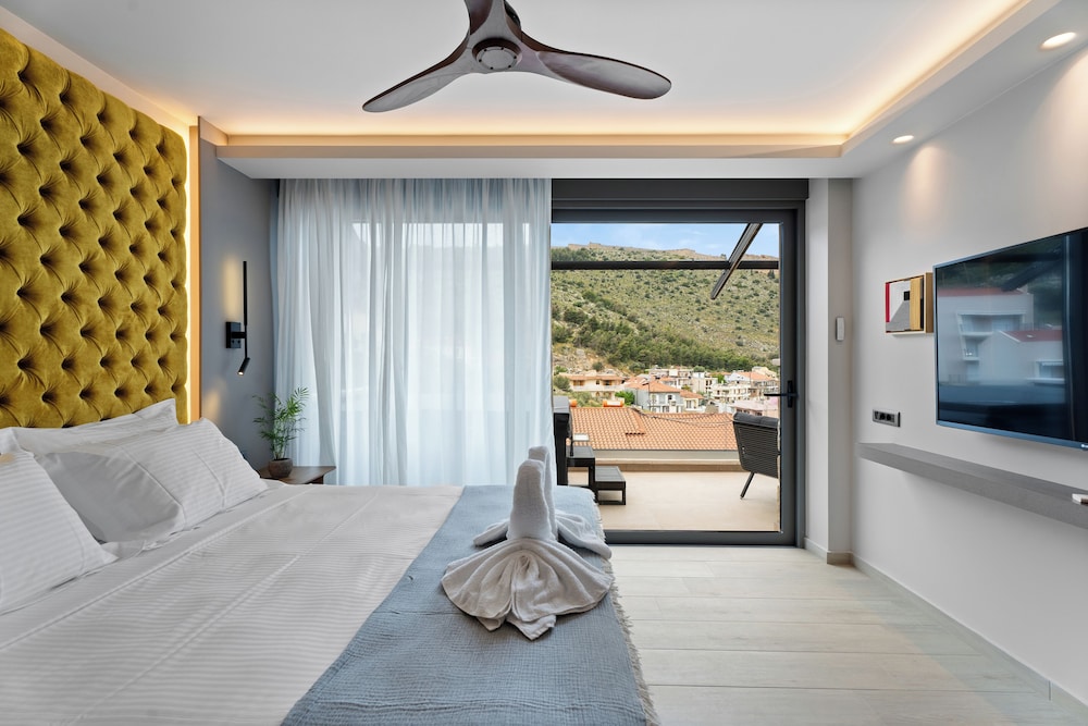 ennea muses rooms and suites