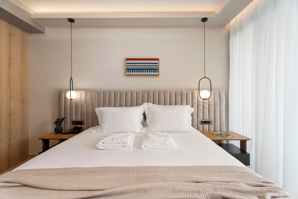 ennea muses rooms and suites