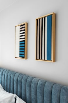 ennea muses rooms and suites