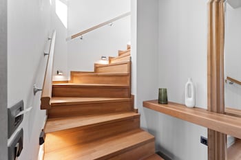 ennea muses rooms and suites