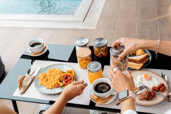 ennea muses rooms and suites