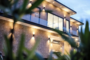 tiger house river kwai