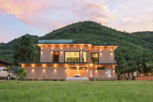 tiger house river kwai