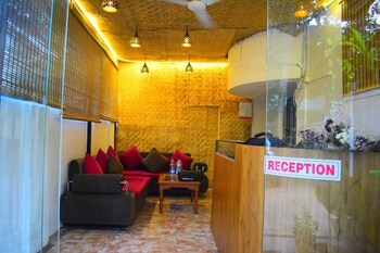 roshni the luxury guest house