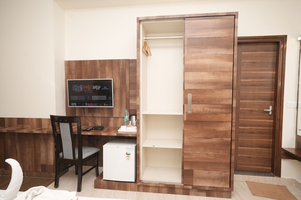 wonder stay hotel by hah