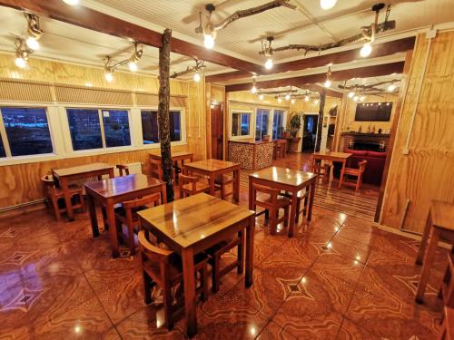 hostal piedra santa