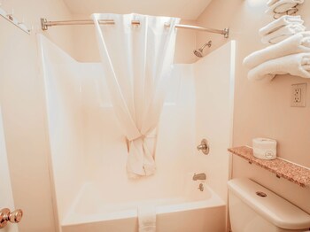 sportsmans inn plymouth 252 793 3095