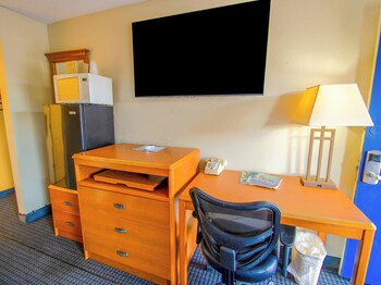 sportsmans inn plymouth 252 793 3095