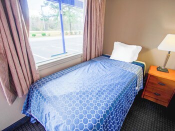 sportsmans inn plymouth 252 793 3095