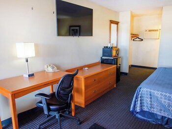 sportsmans inn plymouth 252 793 3095