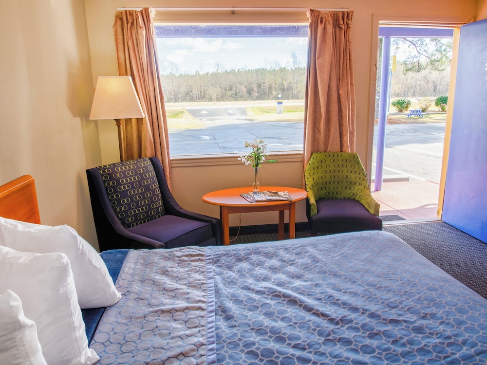 sportsmans inn plymouth 252 793 3095