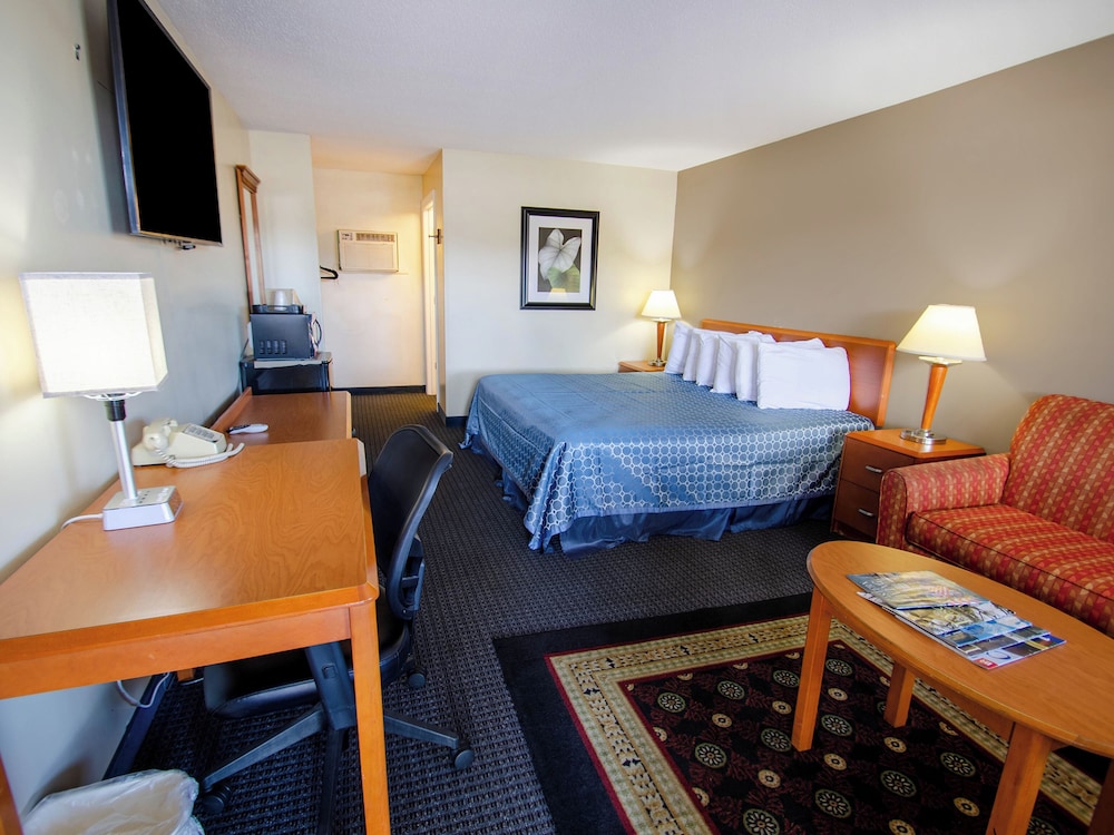 sportsmans inn plymouth 252 793 3095