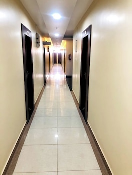 the metropol hotel siwan