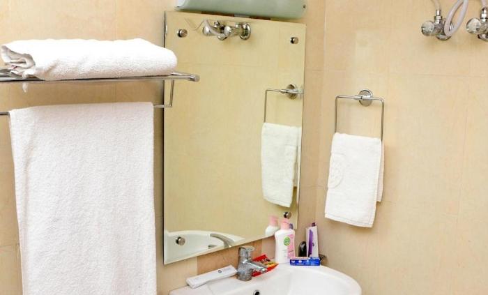 hermitage huts tourist resort