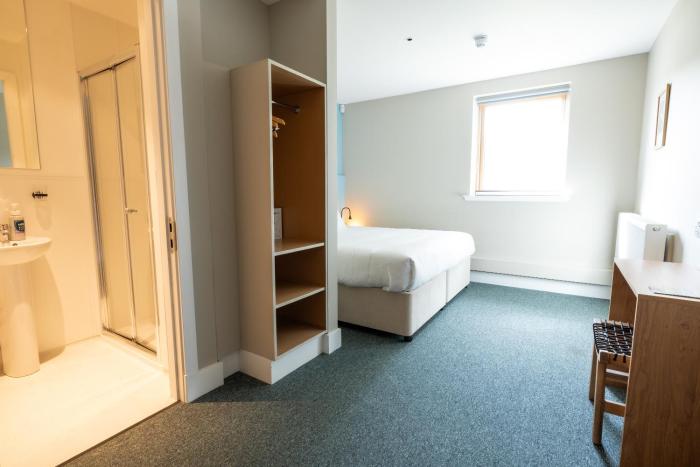 an spiris accommodation at dundreggan rewilding centre