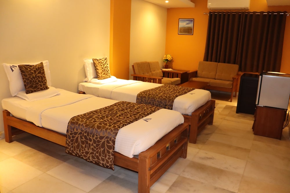 hotel madhuvan serai
