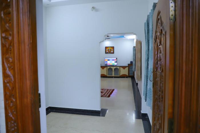 nanda mohan homestay