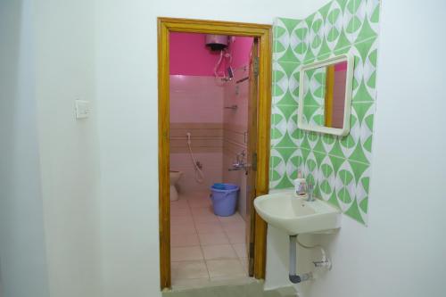 nanda mohan homestay