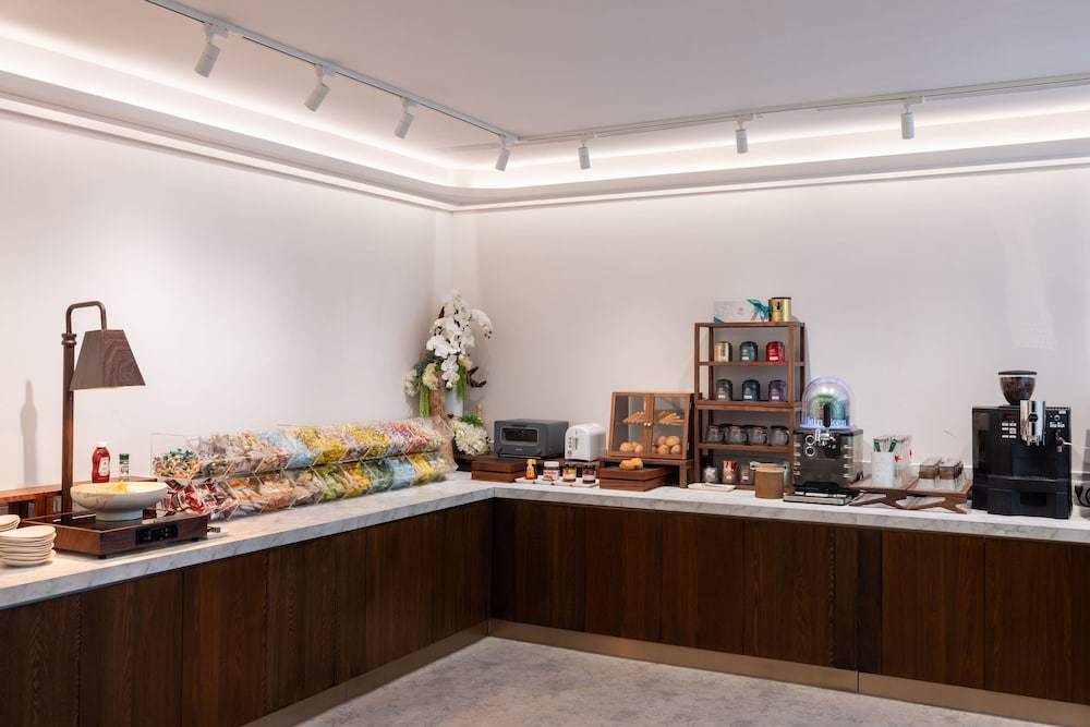 voyage kaohsiung by cosmos oasis