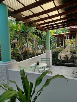 Luana Villas,26 Moo 2, Saladan Road, Ban Mo Nae,3 star