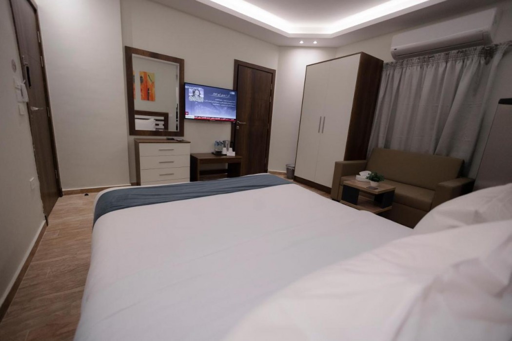 royal inn residence new cairo