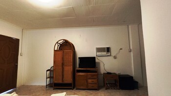 bluewaves resort basdaku by hiverooms