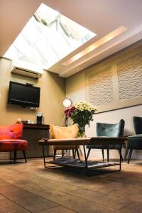 hotel le montmartre saint pierre