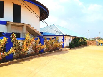 blue palm resort ghana