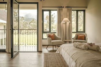 sierra sacred valley