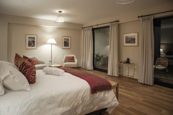 sierra sacred valley